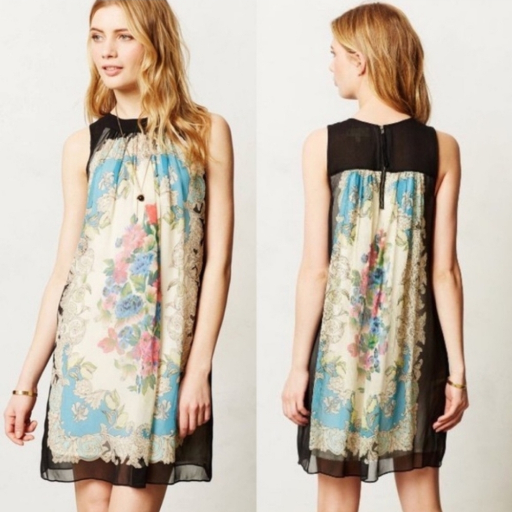 Floral Panel Sleeveless Shift Dress in Black and Cream